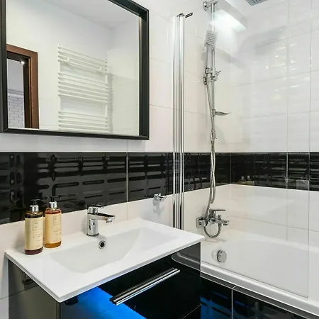 Apartment Rentplanet - Odra Tower